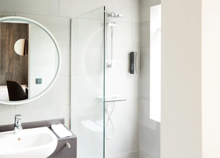 Fosshotel Húsavík Economy Single Room Bathroom 