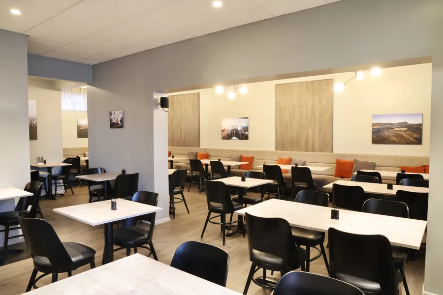 Fosshotel Barón Breakfast Room 