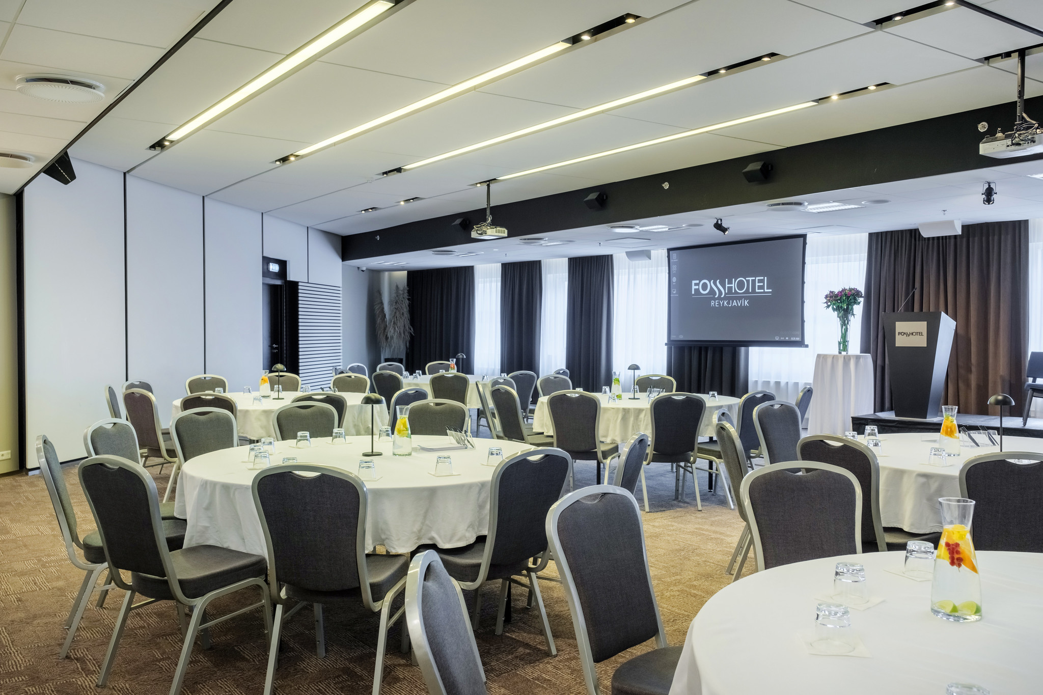 Gullfoss conference room at Fosshotel Reykjavík