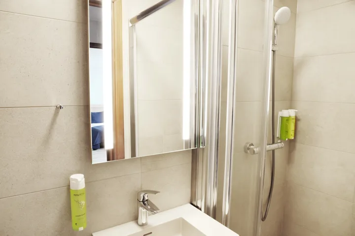 Fosshotel Reykholt Family Room Bathroom Interconnecting Room  