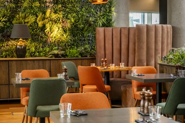 Velkomin á Haust Bistro