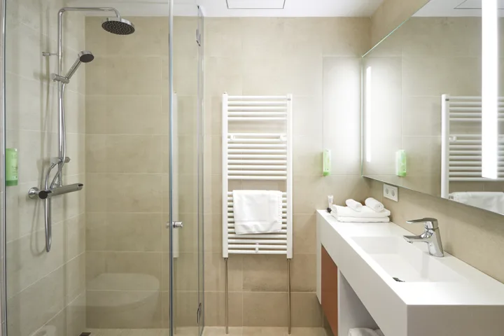 Fosshotel Mývatn Standard Double or Twin Room with Extra Bed 