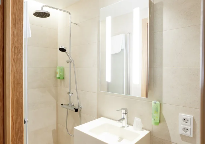 Fosshotel Reykholt Standard Single Bathroom 