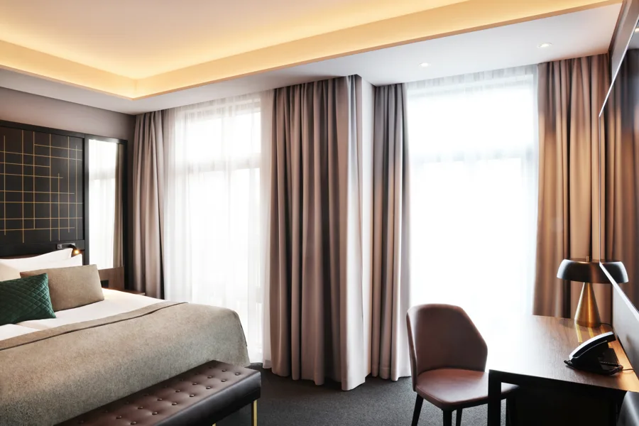 Hotel Reykjavik Saga Superior Room 