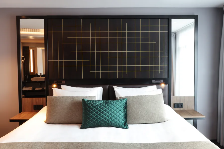 Hotel Reykjavik Saga Superior Room 